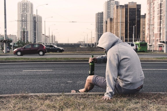  Adolescenti e dipendenze, quali i comportamenti a rischio