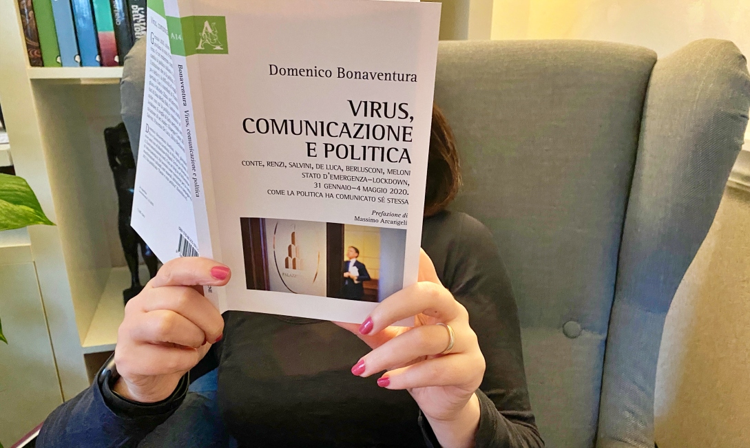 Virus, comunicazione e politica